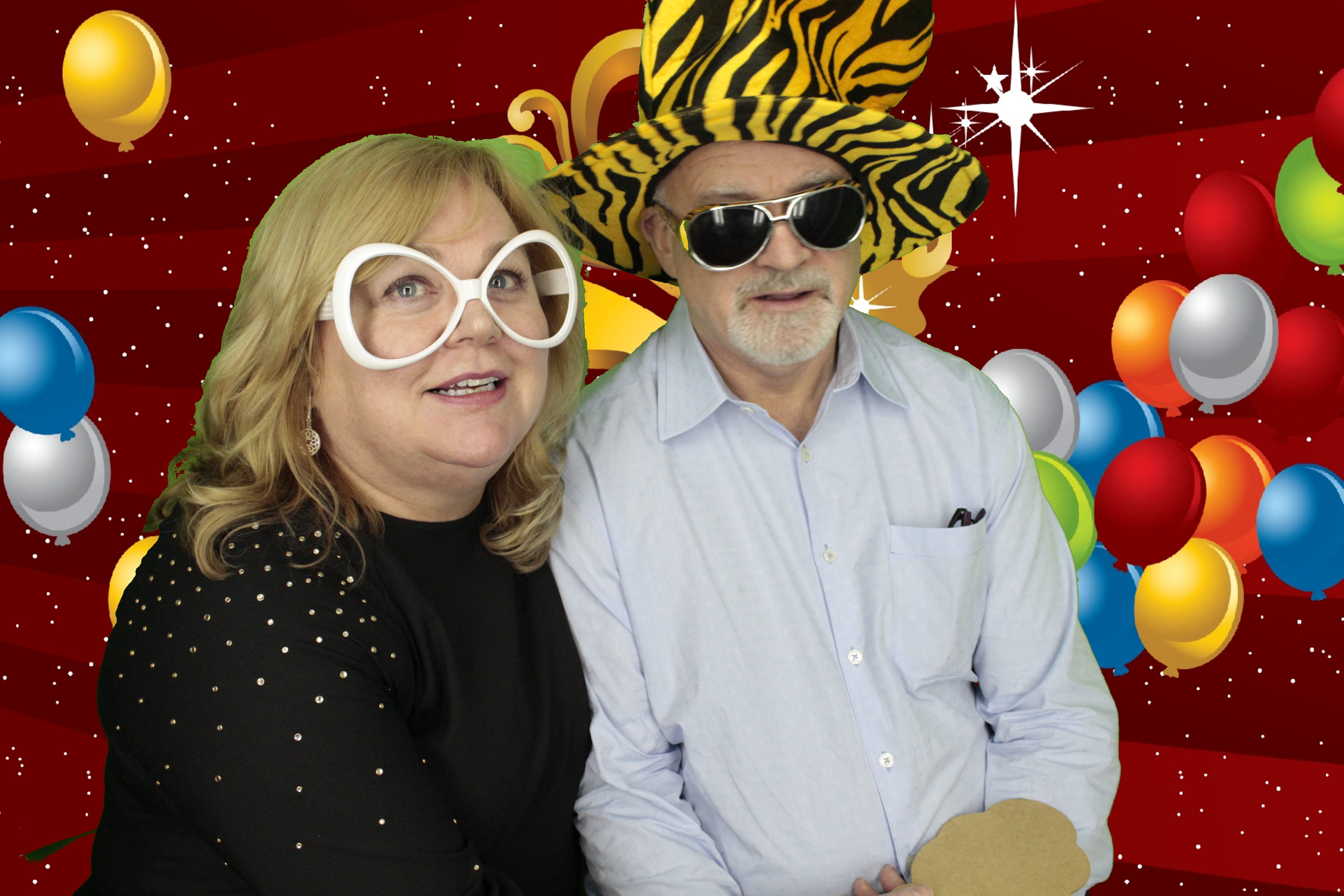 Steve's 65th & Susan 60th Birthday | View more photos from the event at gallery.myphotoboothexperience.co.uk/u/MyPhotoBoothExperienceLtd/Steves-65th-Susan-60th-Birthday